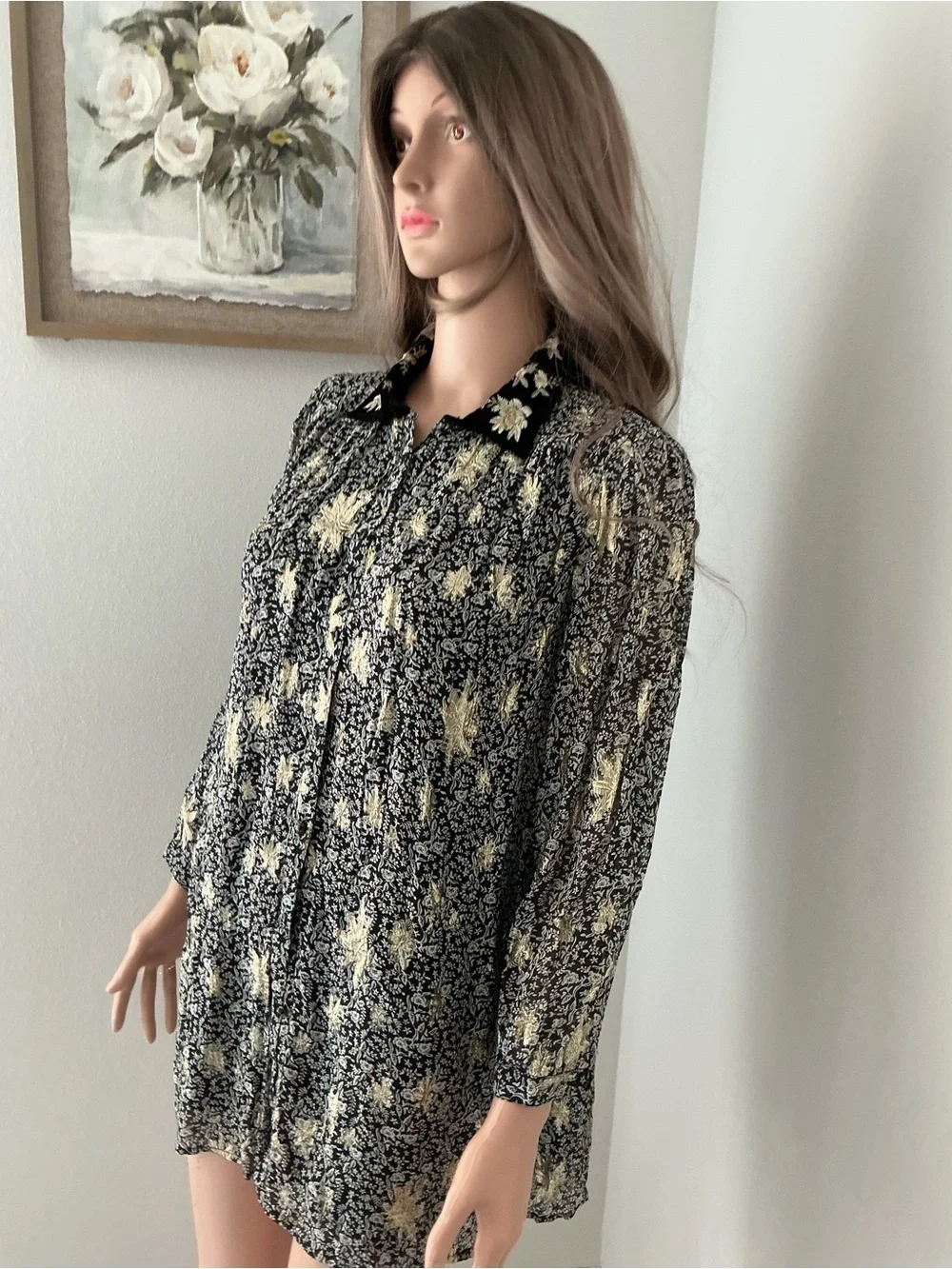 Zara lightweight button